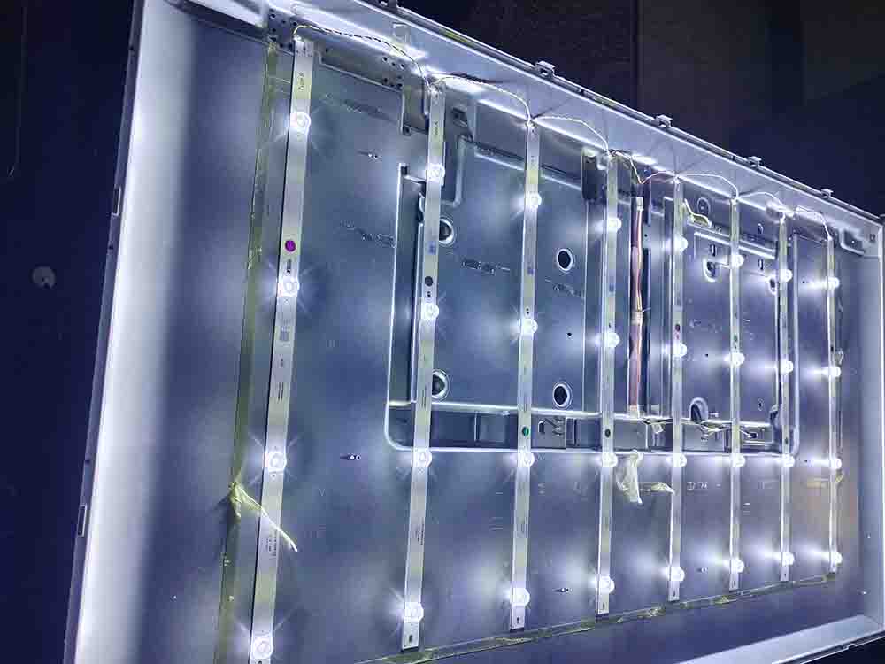 تعویض بکلایت تلویزیون در اندیشه