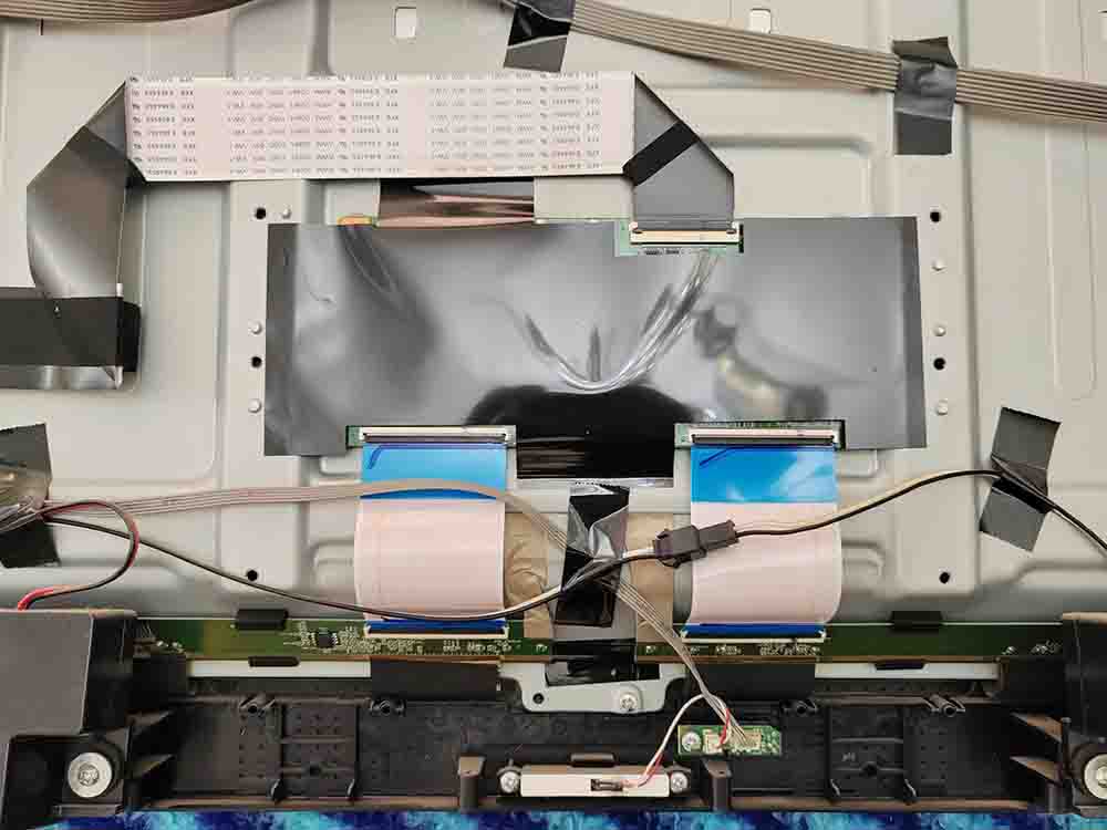 تعویض بکلایت 55XTU725 | ایکس ویژن | شرق