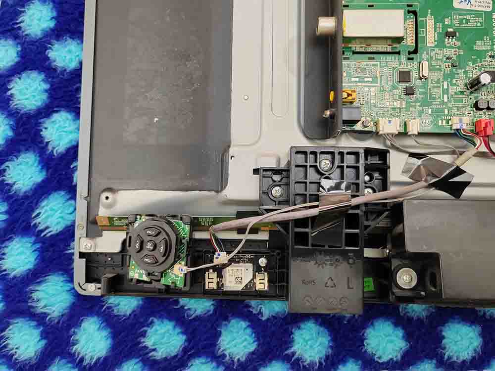 تعویض بکلایت 55XTU725 | ایکس ویژن | شرق